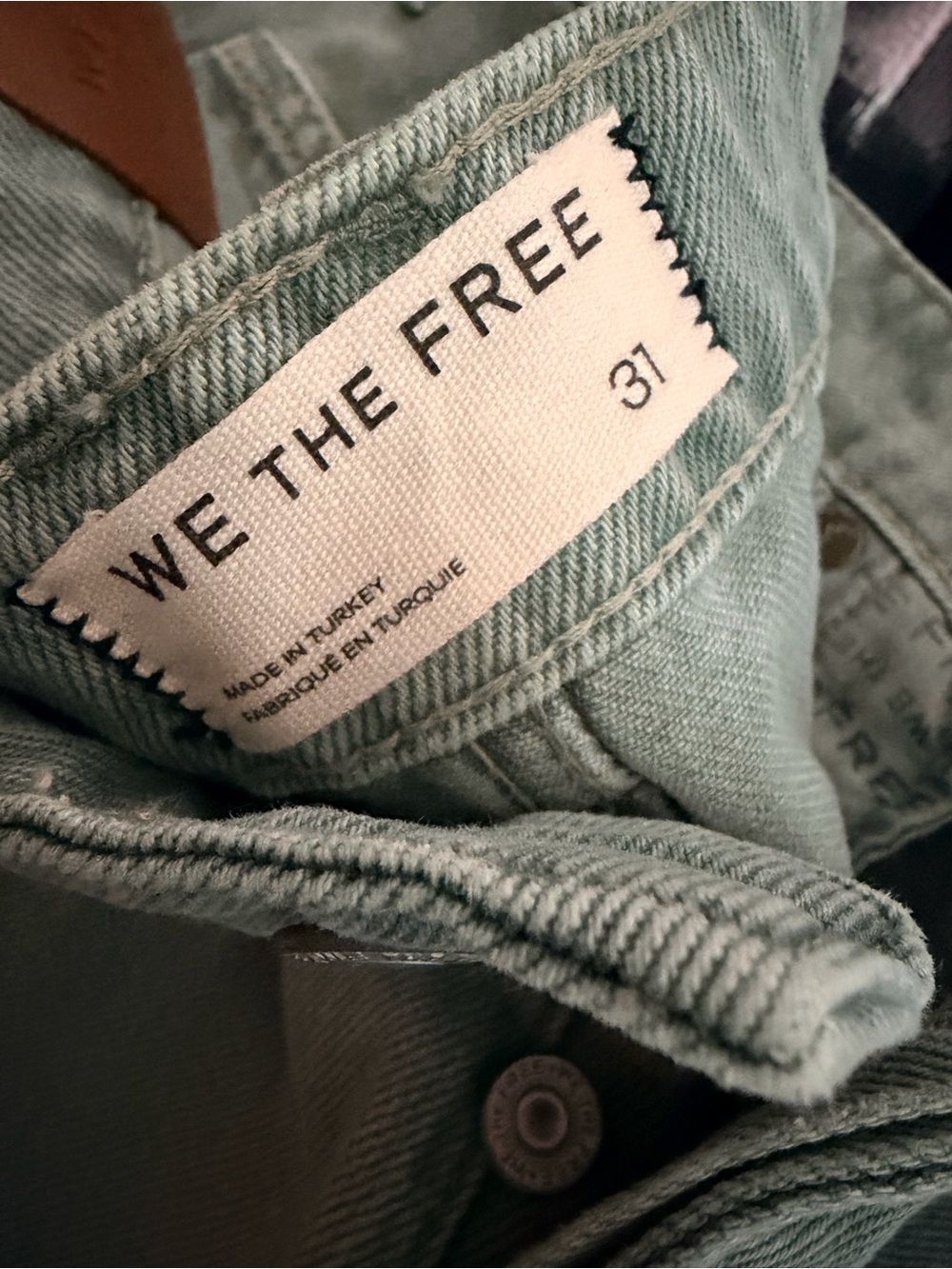 We The Free Deep Trance Boyfriend Jeans NWOT in Green Eyes - Picture 2 of 3